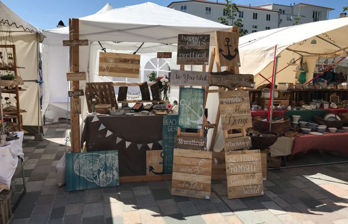 Kunsthandwerkermarkt Kirchenplatz